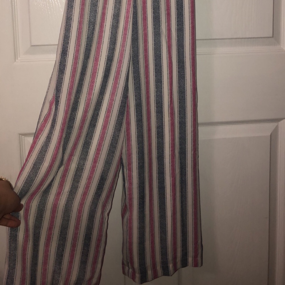 Romper - Picture 2 of 2